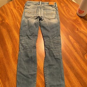 Great distressed skinny jeans. Used but in good shape.